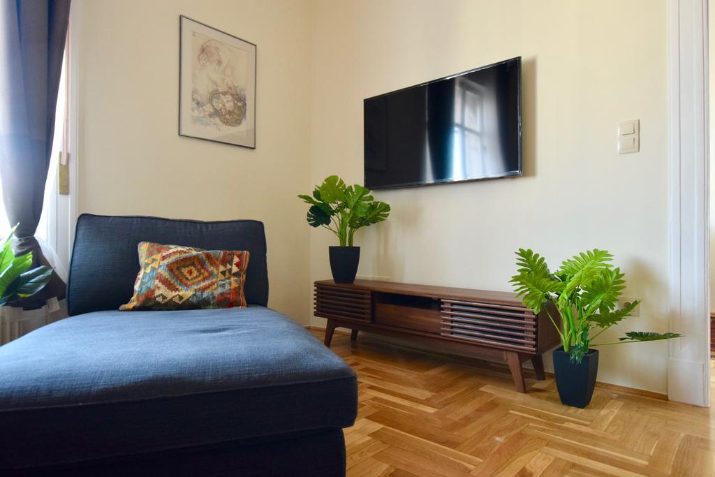 Luxury Apartment By Hi5 - Kiraly Street Suite Budapesta Exterior foto