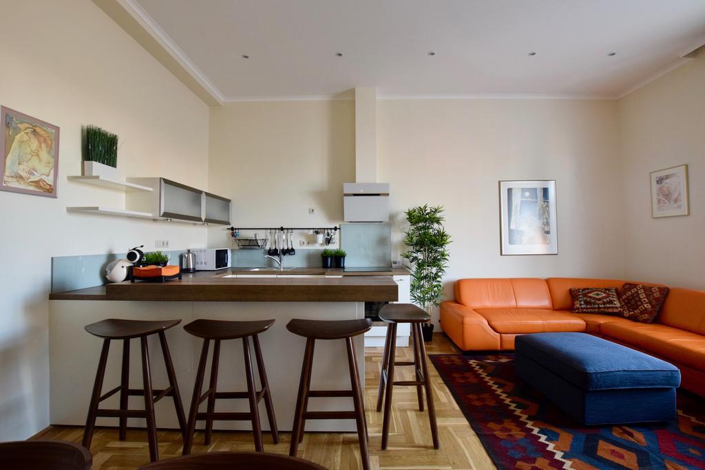 Luxury Apartment By Hi5 - Kiraly Street Suite Budapesta Exterior foto
