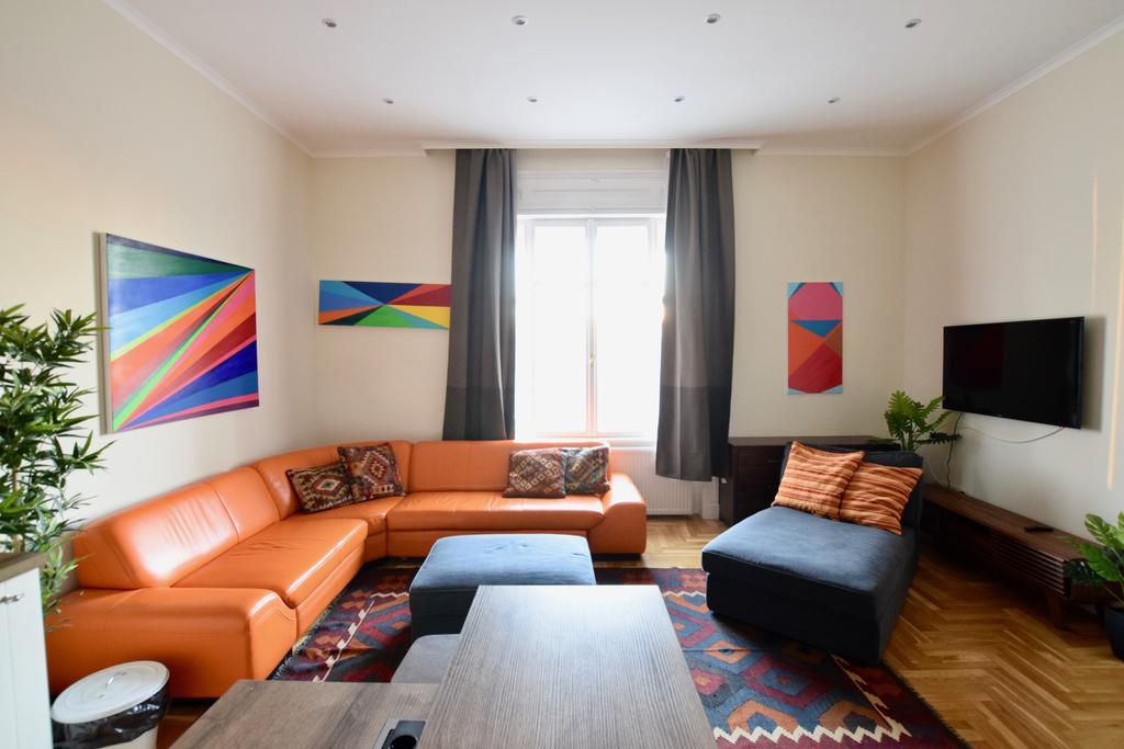 Luxury Apartment By Hi5 - Kiraly Street Suite Budapesta Exterior foto